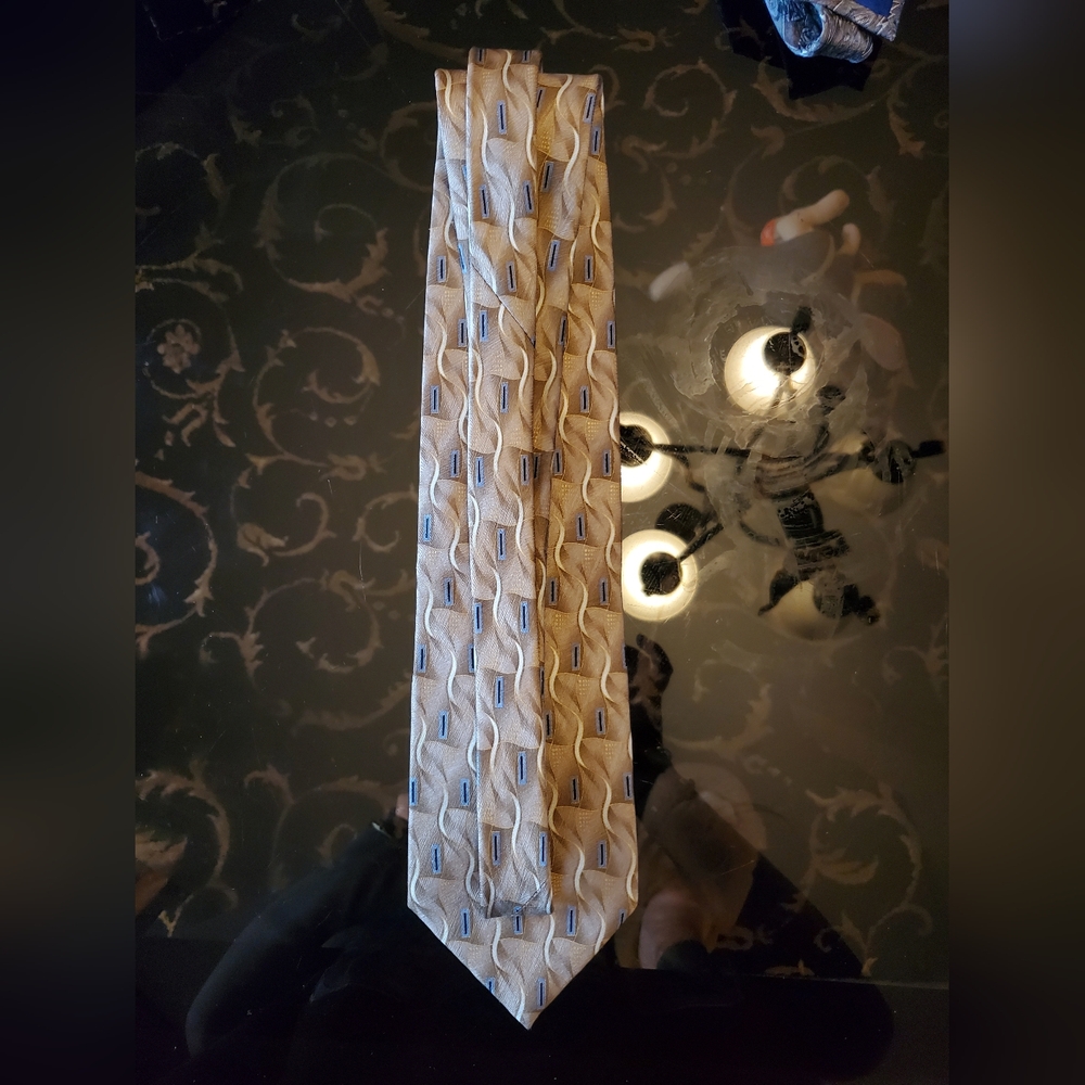 Tie - Picture 3 of 3